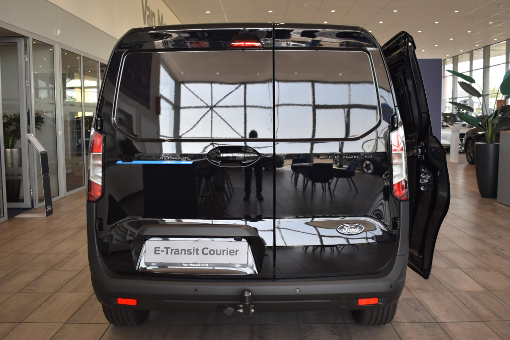 Ford E-transit