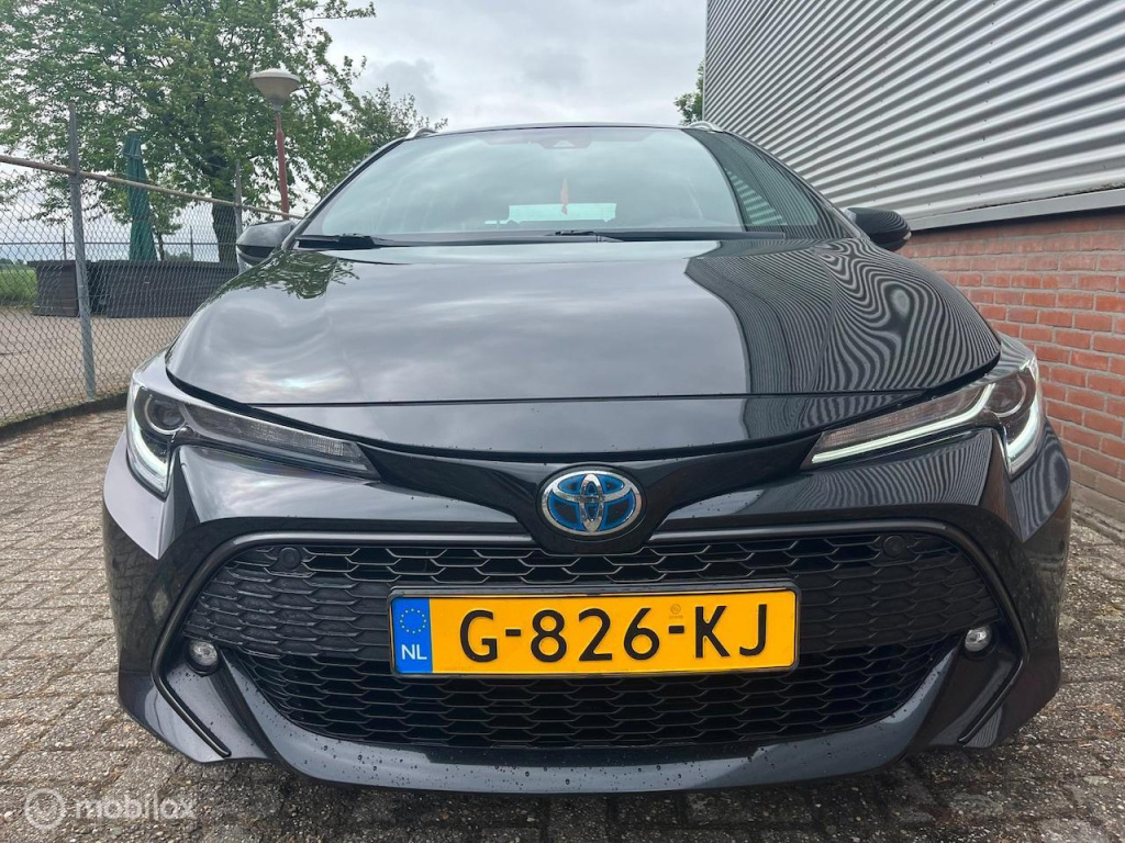Toyota Corolla Touring Sports