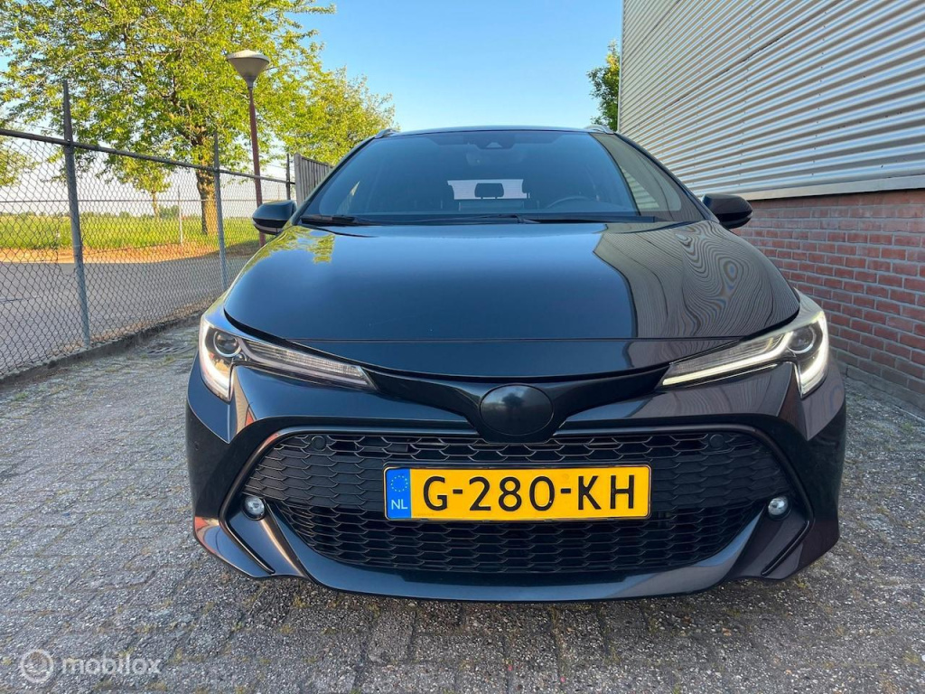 Toyota Corolla Touring Sports
