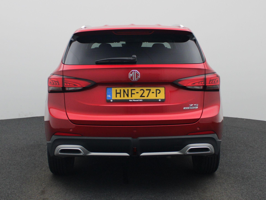 MG ZS