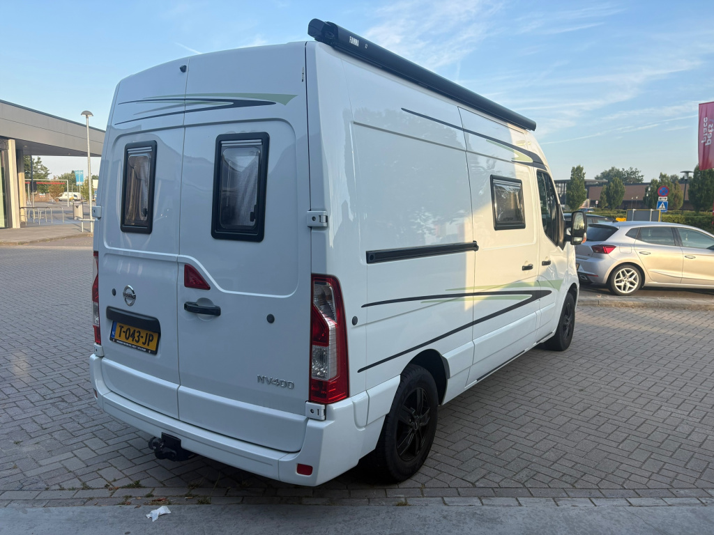 Nissan Nv400
