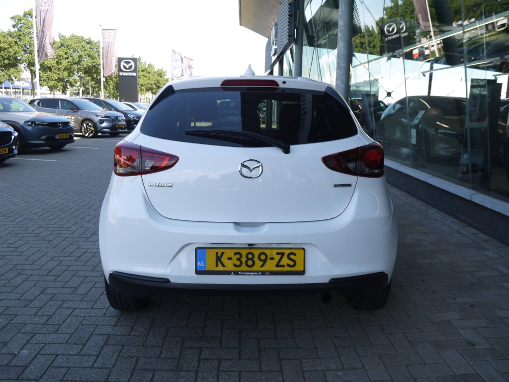 Mazda 2