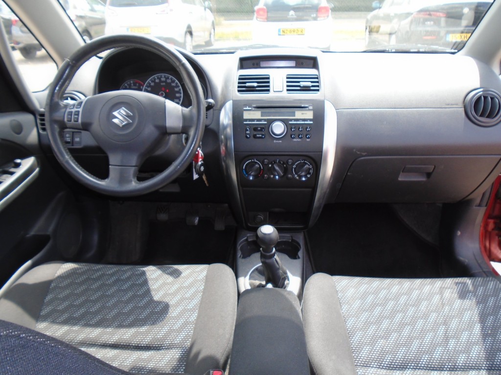 Suzuki Sx4