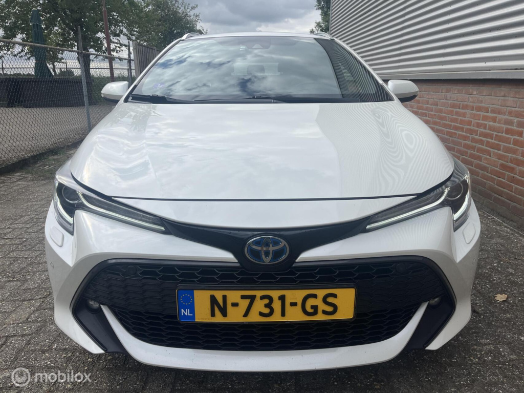 Toyota Corolla Touring Sports