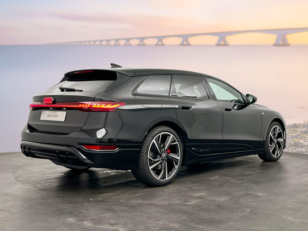 Audi A6 Avant E-tron