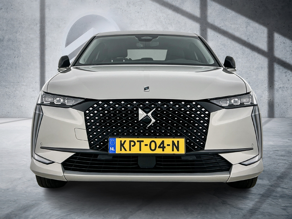 Ds Ds 4