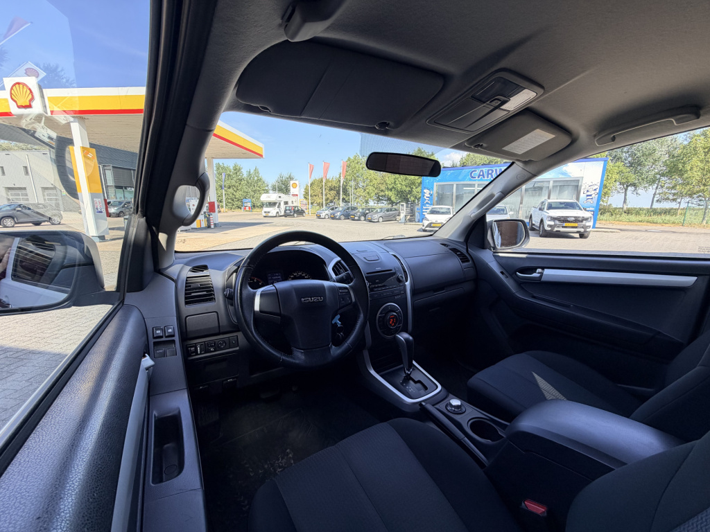 Isuzu D-max