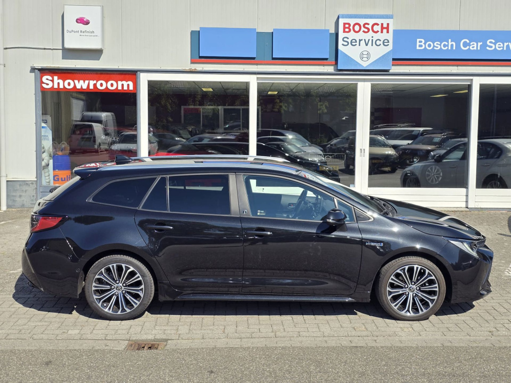 Toyota Corolla Touring Sports