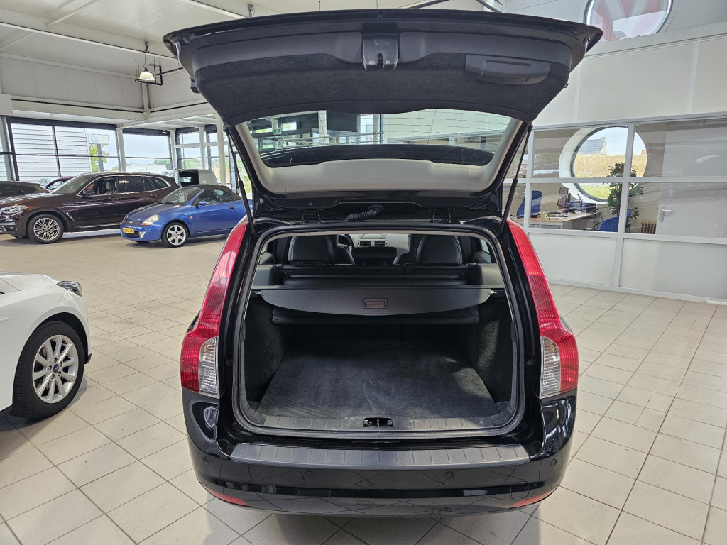 Volvo V50