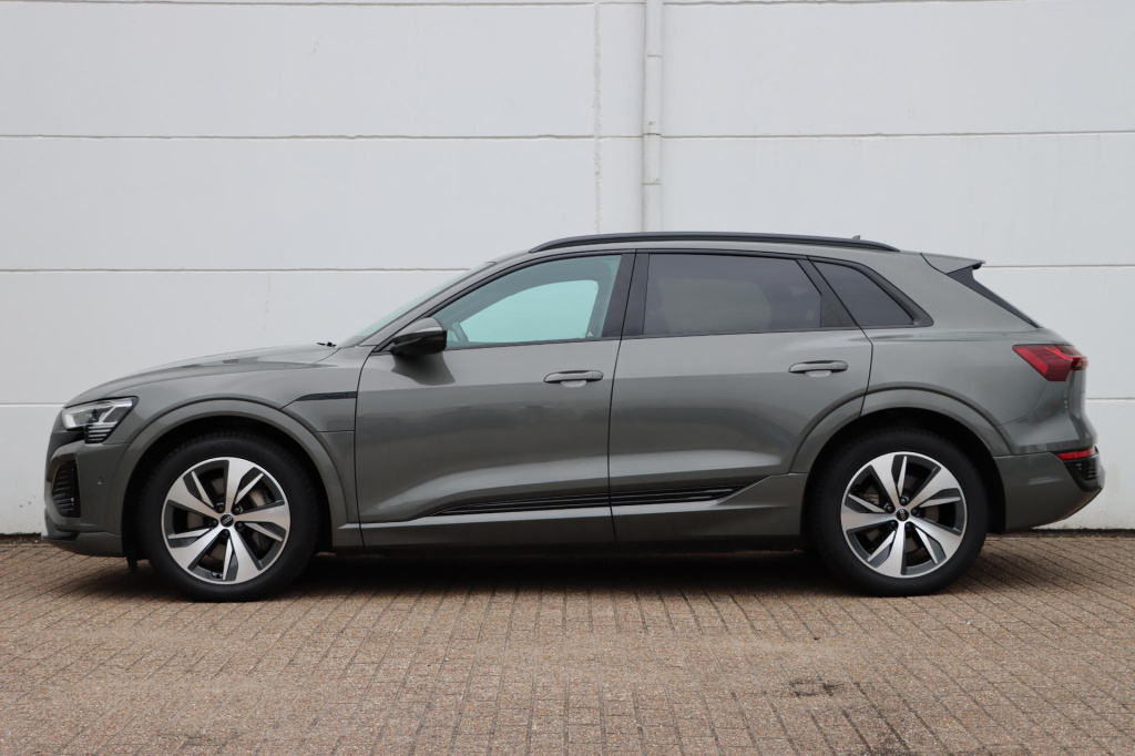 Audi Q8 E-tron