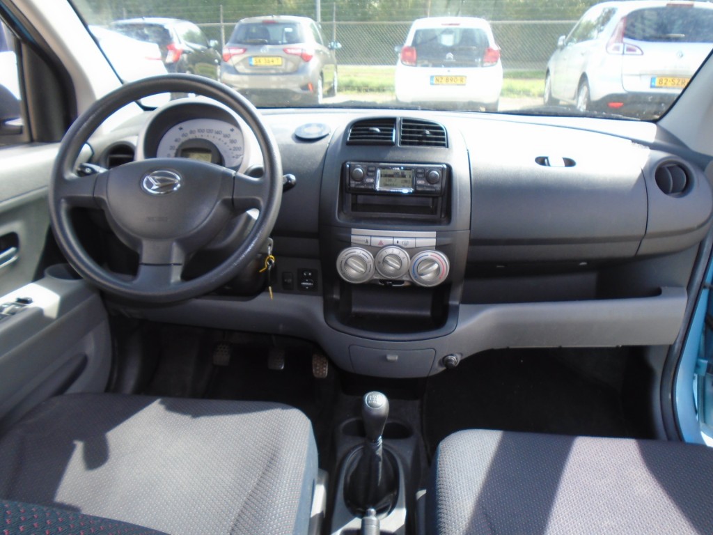 Daihatsu Sirion