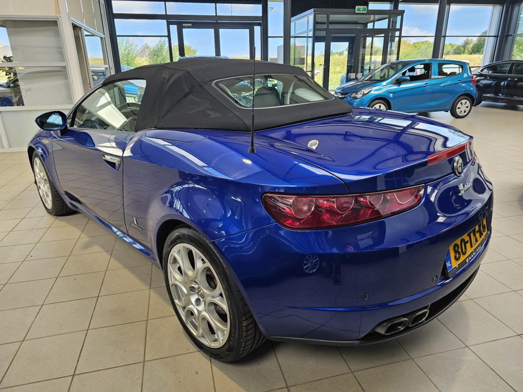 Alfa Romeo Spider