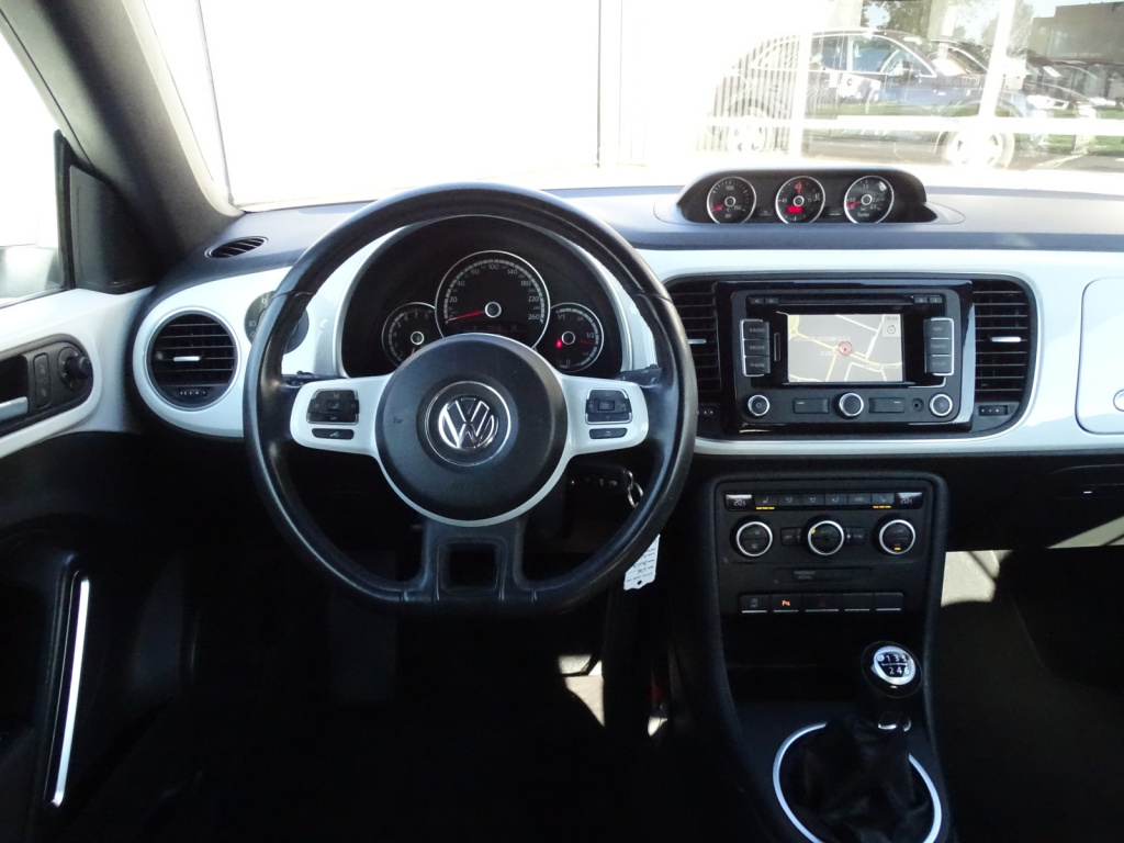 Volkswagen New Beetle