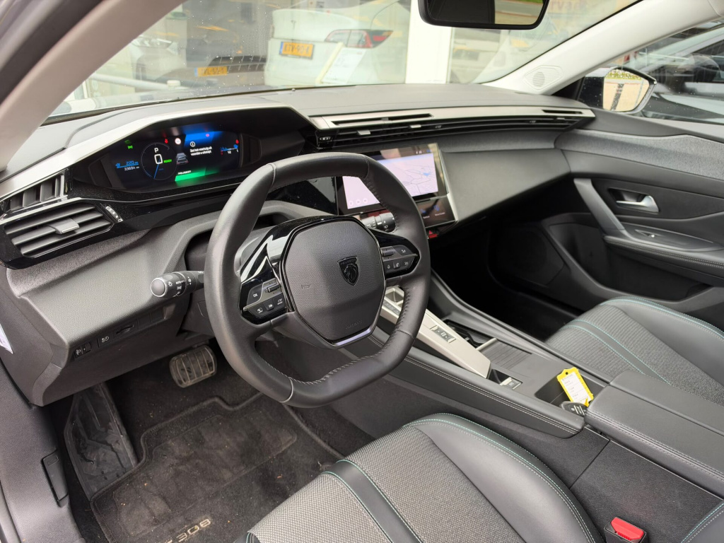 Peugeot E-308