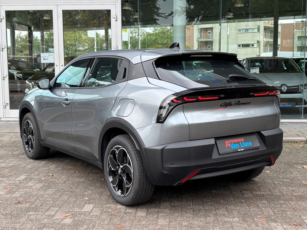 Alfa Romeo Junior