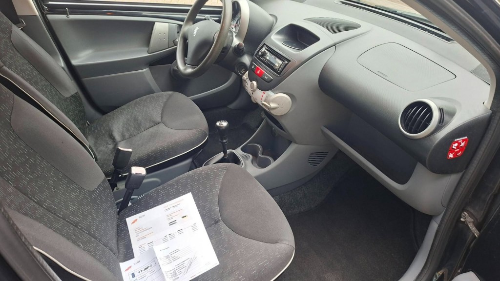Peugeot 107