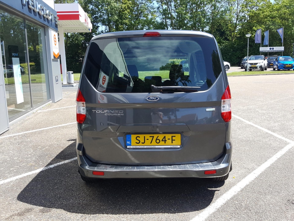 Ford Tourneo Courier