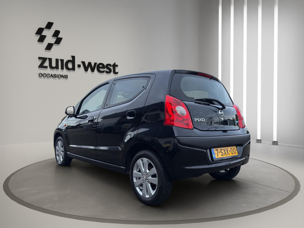 Nissan Pixo