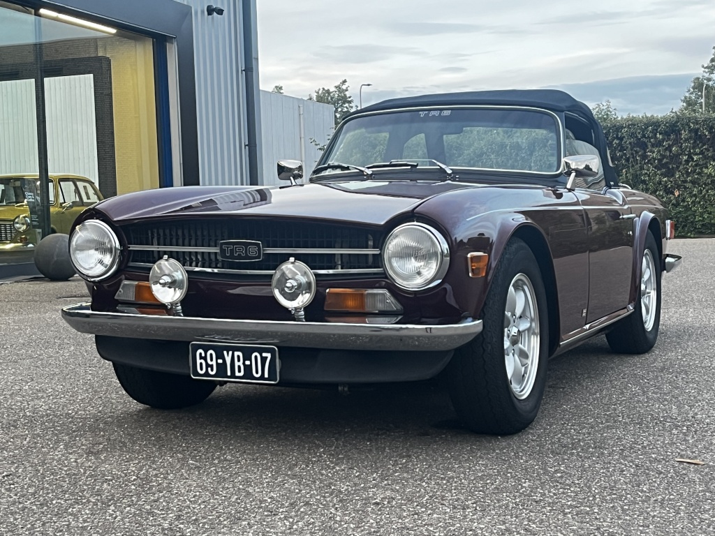 Triumph TR6