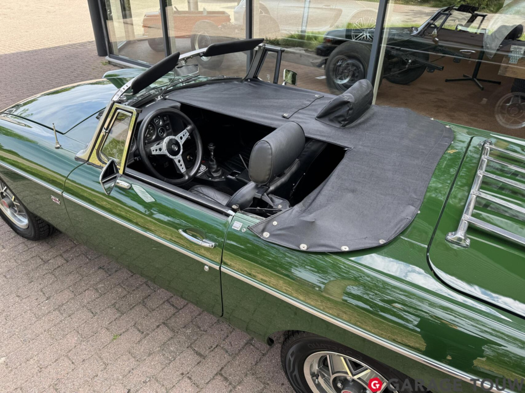 MG B