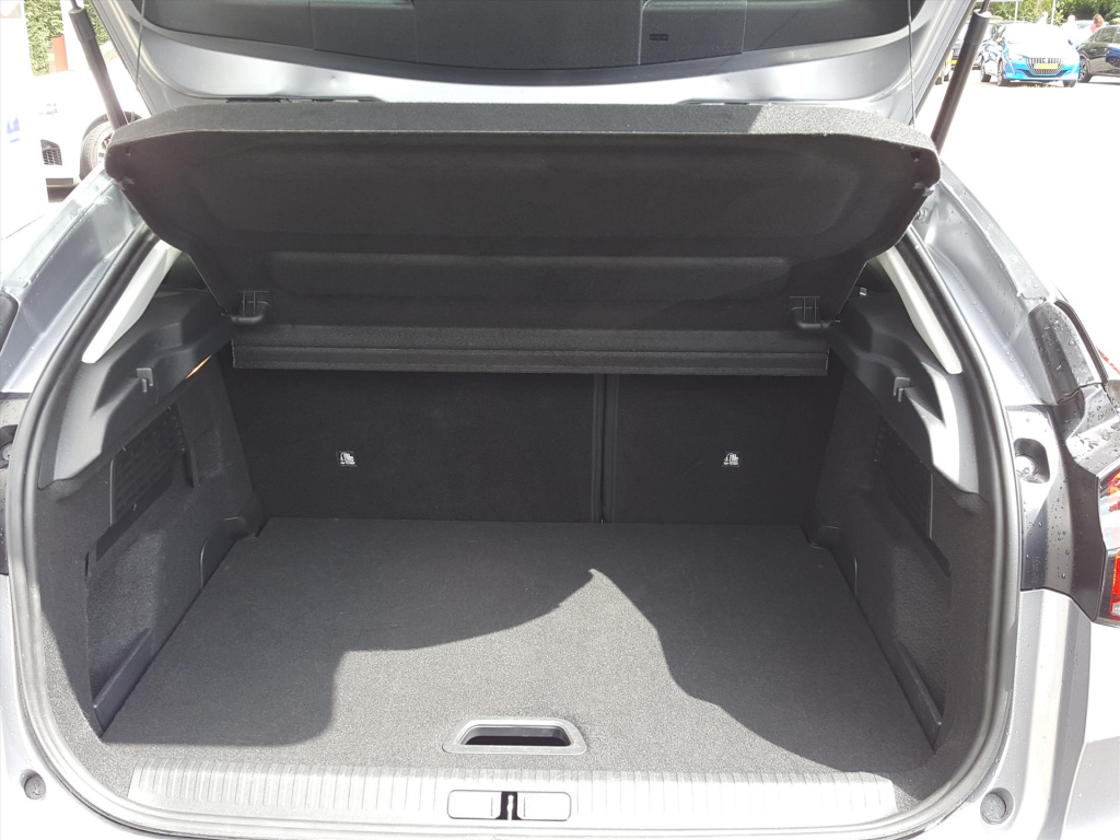 Citroen Ë-c4