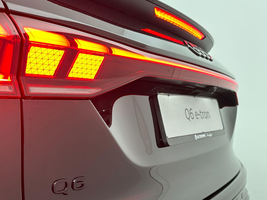 Audi Q6 E-tron