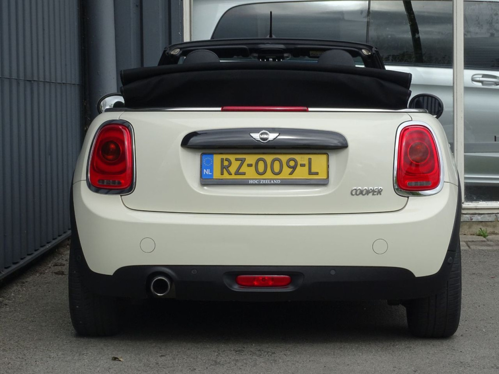 Mini Cooper Cabrio