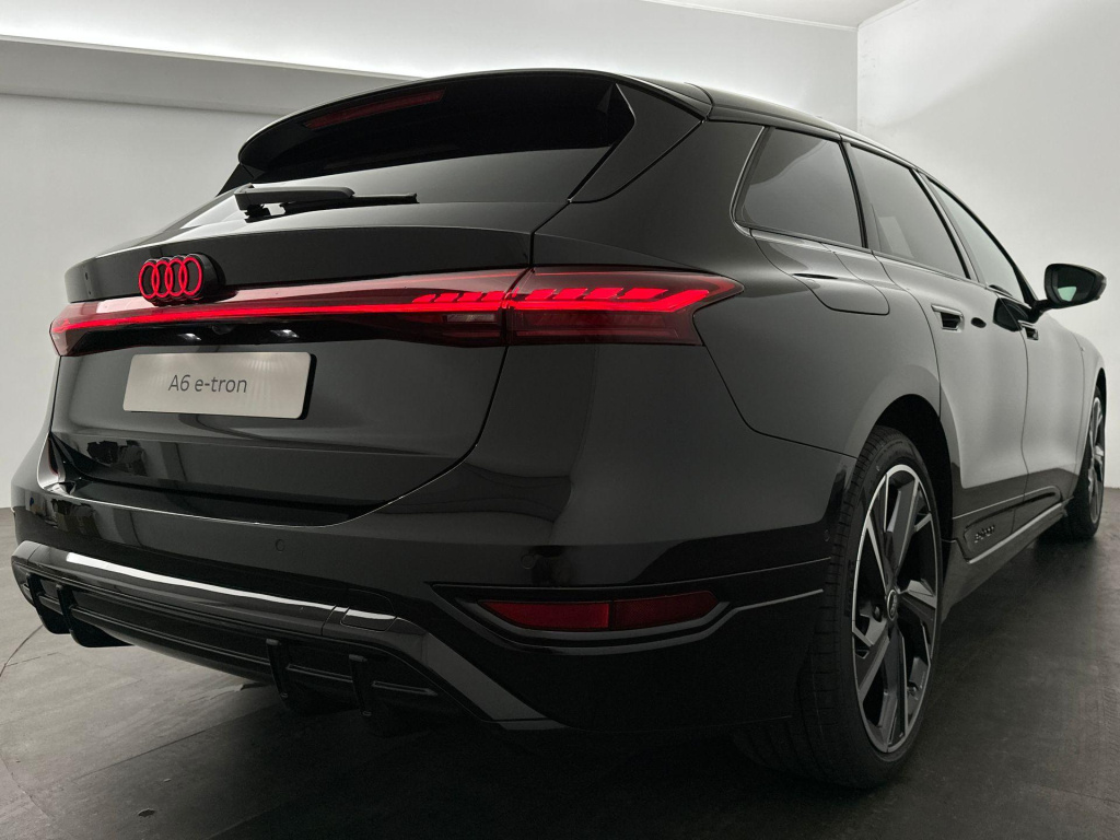 Audi A6 Avant E-tron