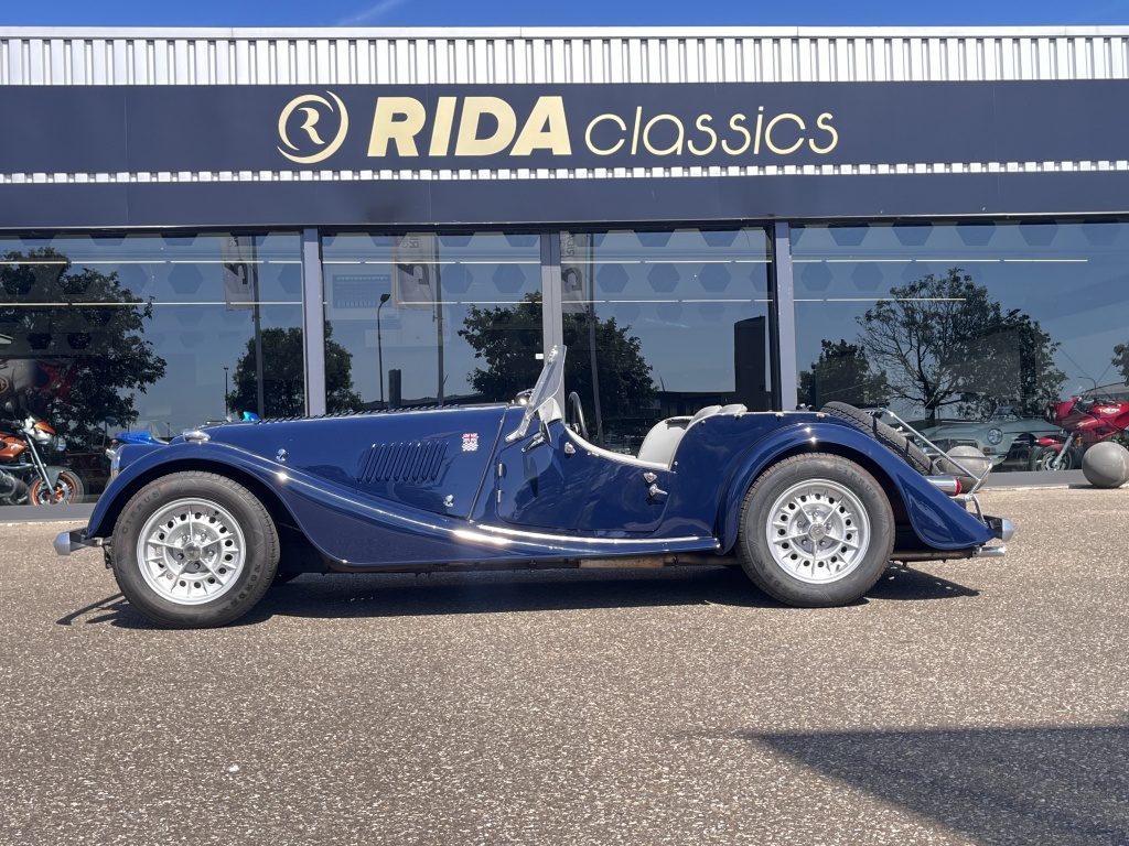 Morgan Plus 8