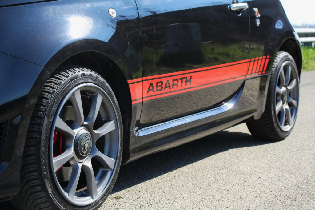 Abarth 595