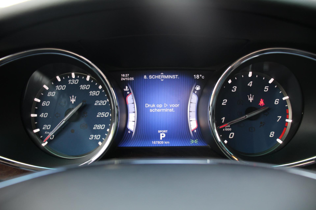 Maserati Quattroporte