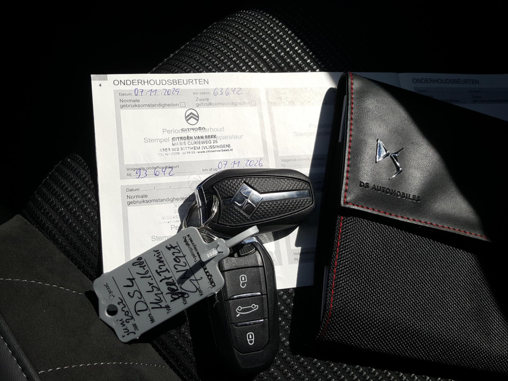 Ds Ds 4