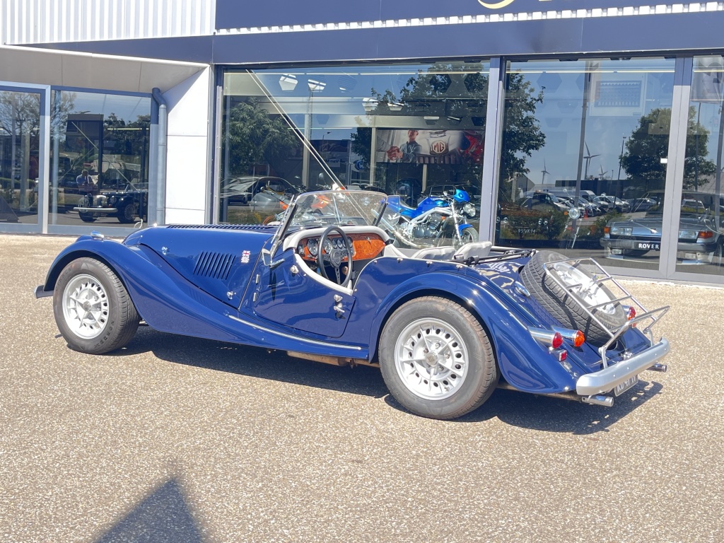 Morgan Plus 8
