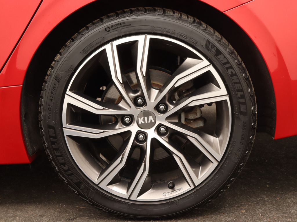 Kia Proceed