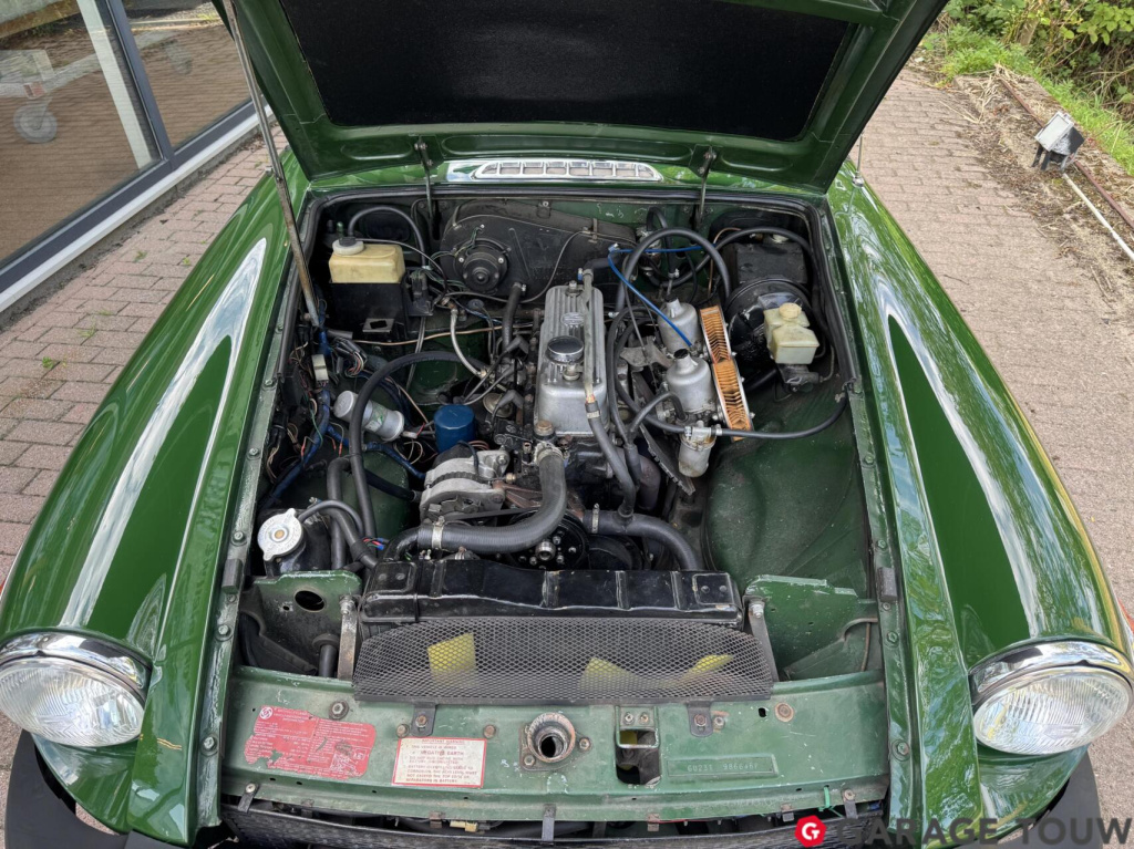 MG B