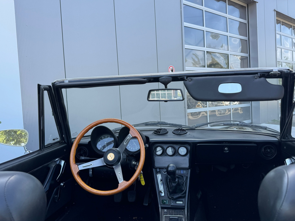 Alfa Romeo Spider