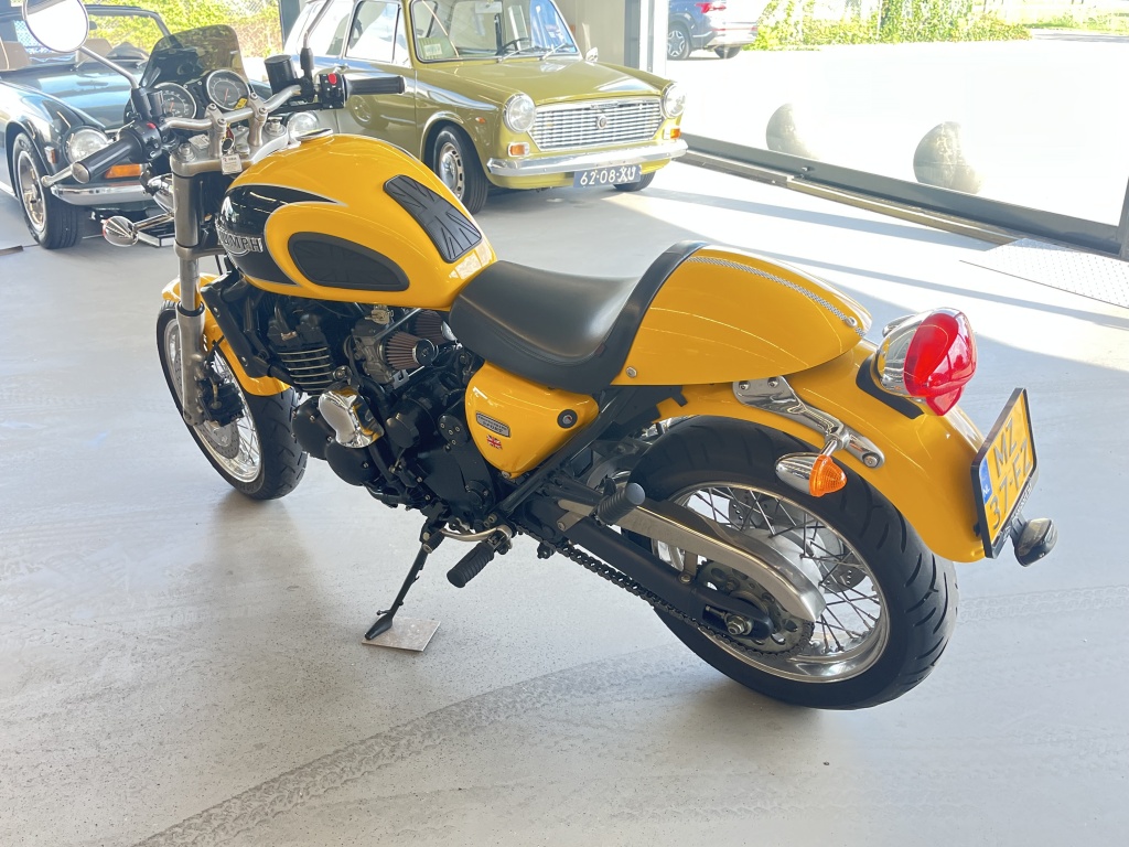 Triumph Thunderbird
