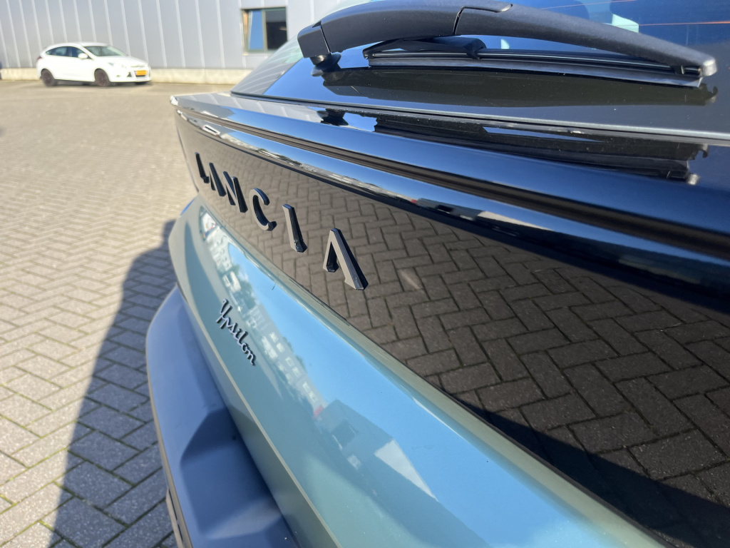 Lancia Y(psilon)