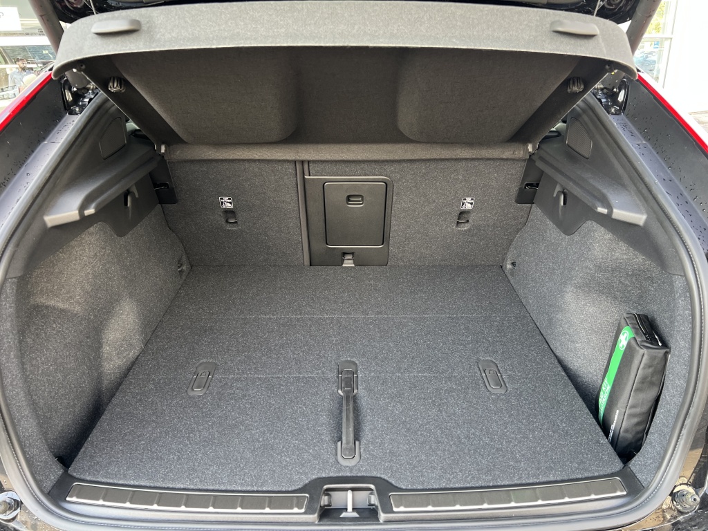 Volvo C40