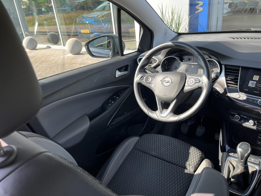 Opel Crossland X