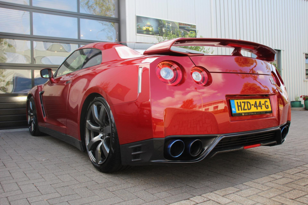 Nissan Gt-r