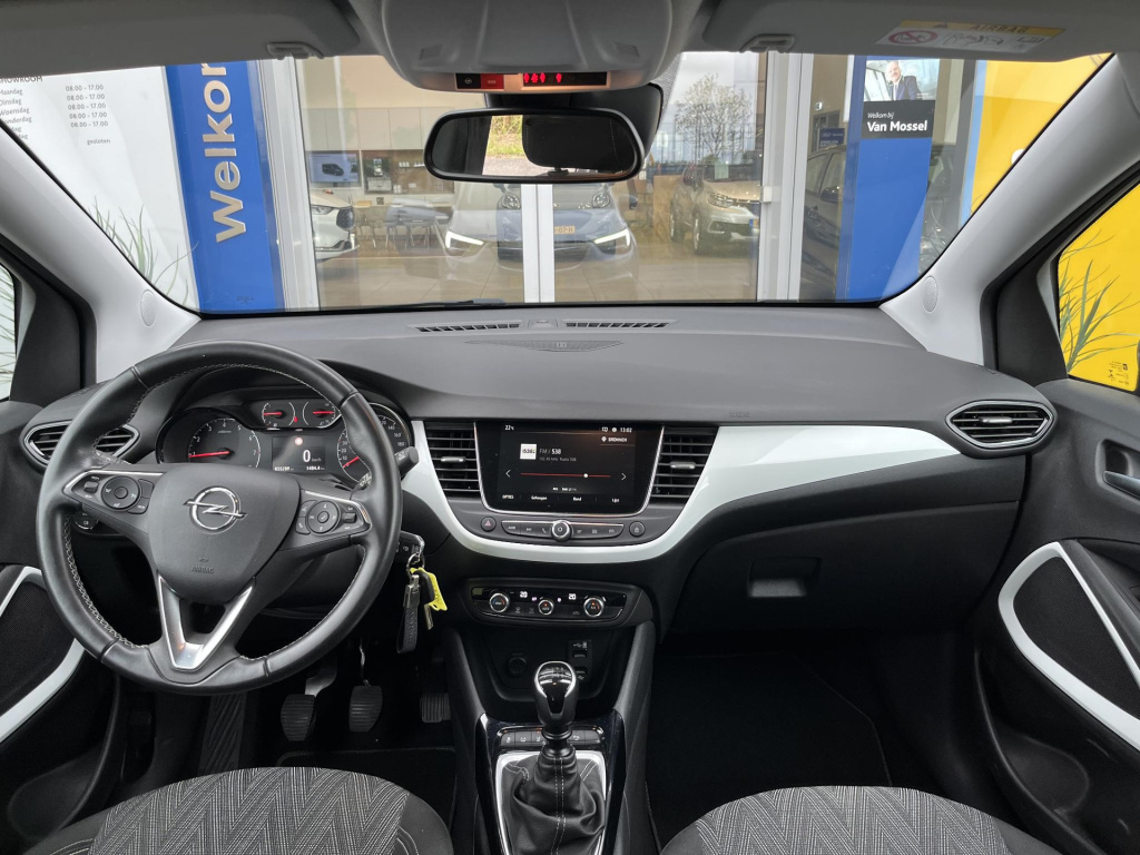 Opel Crossland X
