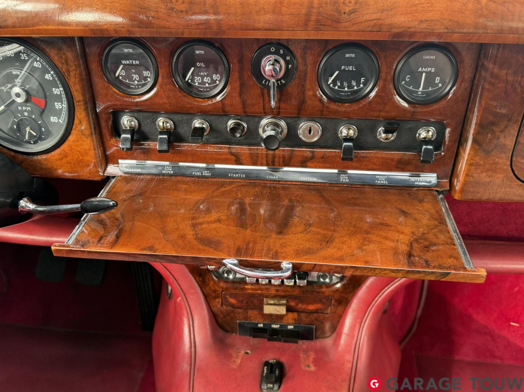 Jaguar S-Type