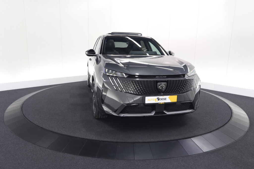 Peugeot E-3008