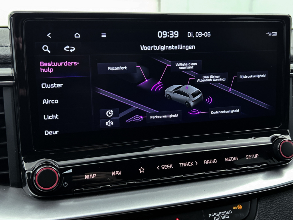Kia Proceed