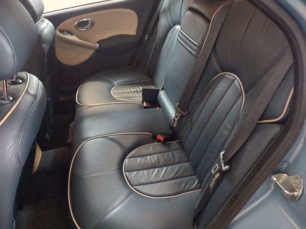Rover 75