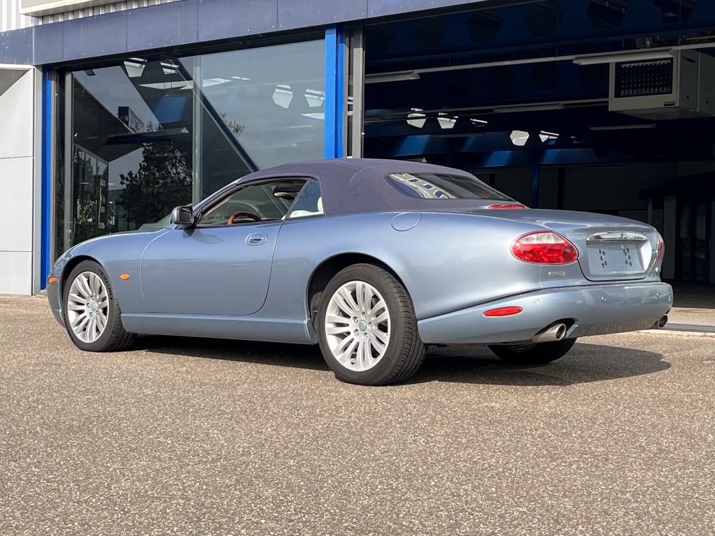 Jaguar Xk
