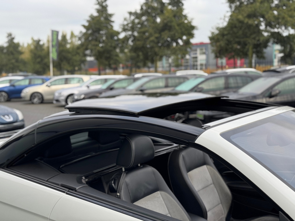 Volkswagen Eos