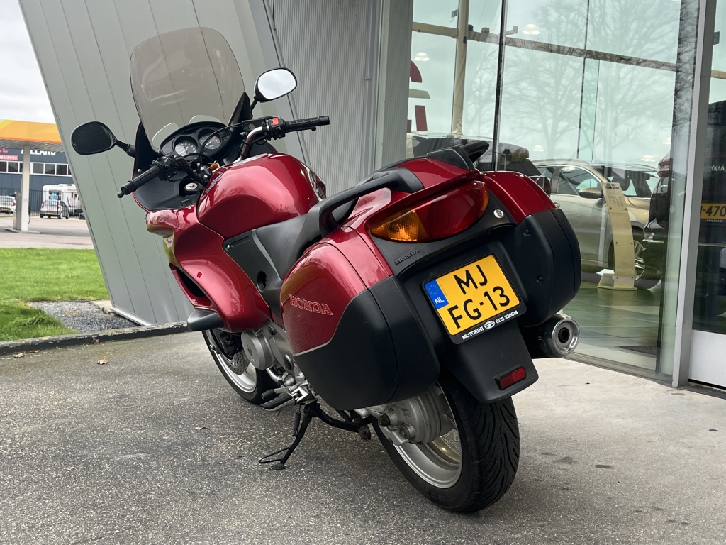 Honda Nt 650