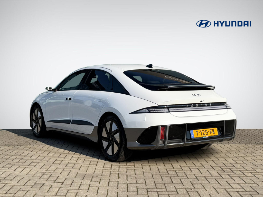 Hyundai Ioniq 6